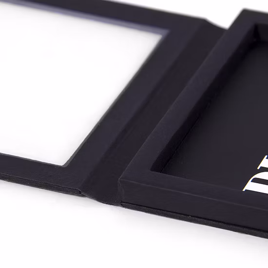 Palette cosmetici all'ingrosso Firstsail, mini palette di ombretti in PVC con logo personalizzato, vaschette magnetiche vuote
